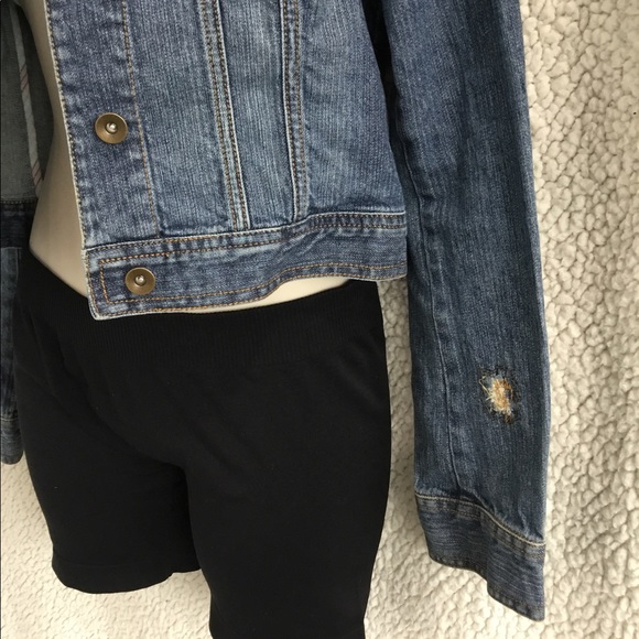 Demin Patch Stitching Distressed Small Jacket - Picture 7 of 15